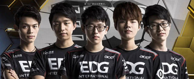 齐达内早年 齐达内早年