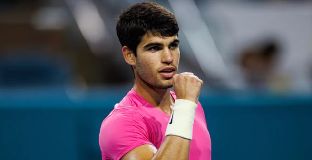 兰在场上表 兰在场上表